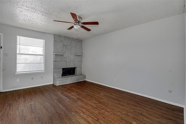 Foto del edificio - 1403 Courtney Pl