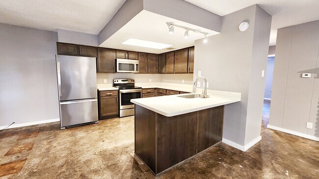 Foto del edificio - 3420 Willowrun Dr