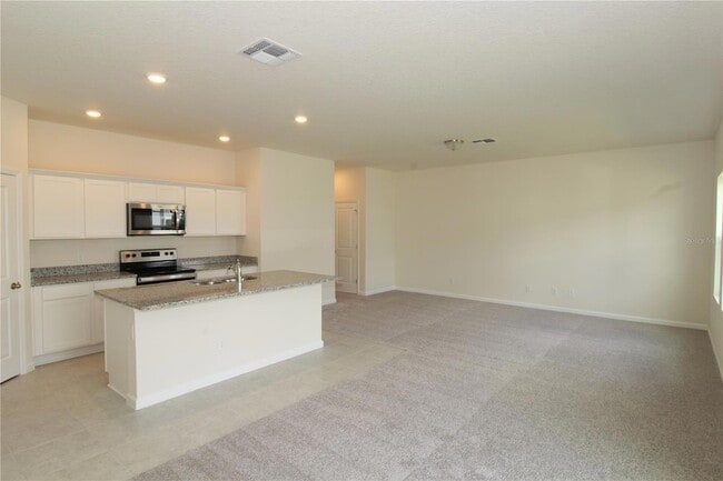 Building Photo - 2233 Litchfield Lp