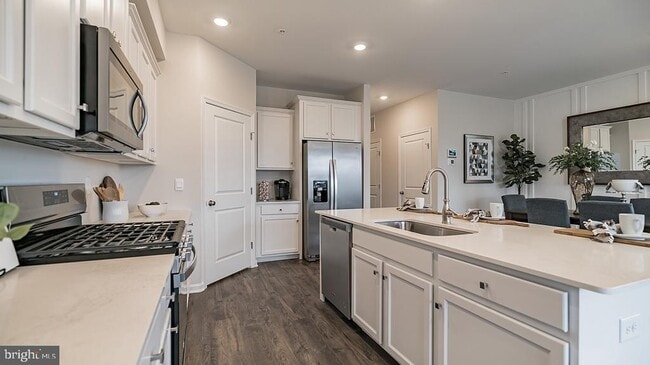 Building Photo - 1071 Meadowlark Dr