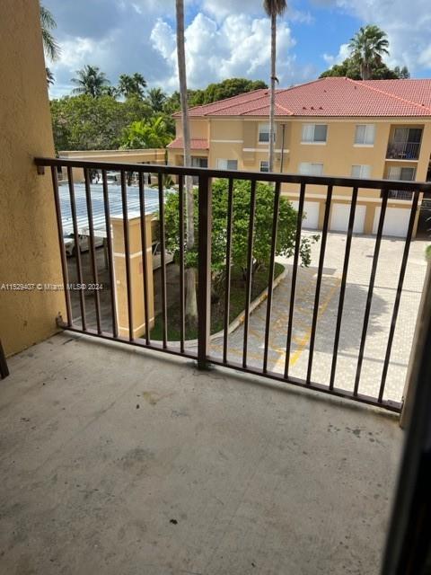 Foto principal - 791 N Pine Island Rd