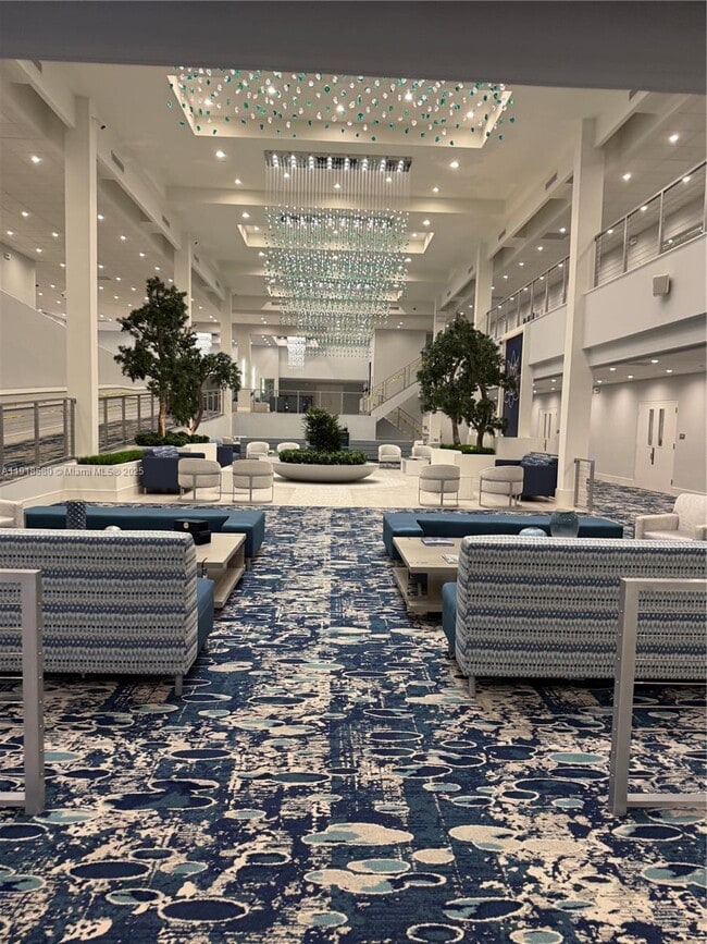 Foto del edificio - 7290 Kinghurst Dr