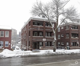Building Photo - 115 E Gorham St