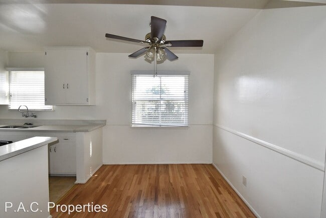 Building Photo - 1 br, 1 bath Apartment - 1212 N Hollywood ...