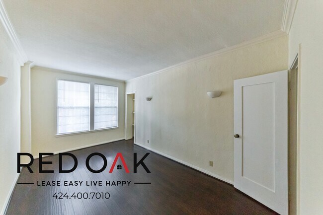 Foto del edificio - 5640 Franklin Ave