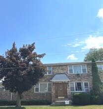 Building Photo - 7601 Banks St