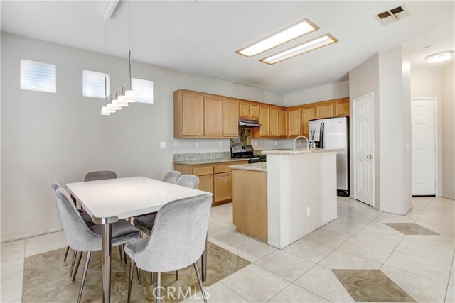 Foto del edificio - 8765 Cedar Point Ct