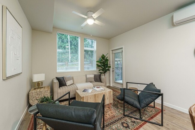 Interior Photo - The Woods On Marquam Hill