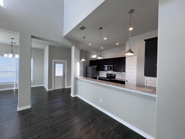 Foto del edificio - Beautiful Townhouse in New Braunfels!