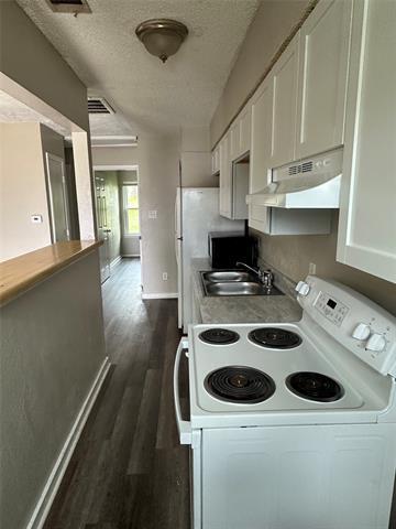 Building Photo - 5410 Helmick Ave