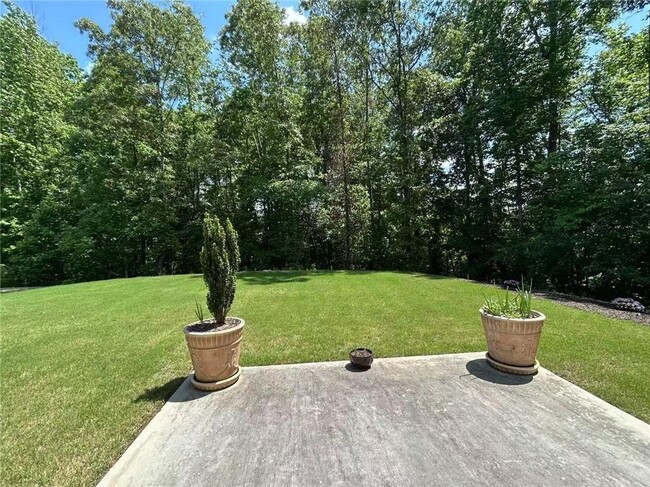 Foto del edificio - 5509 Wheeler Ridge Rd