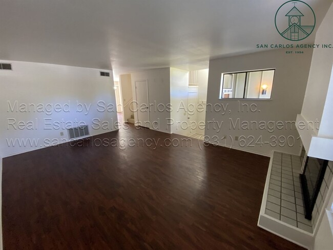 Foto del edificio - Newly Remodeled Pacific Grove 3 Bed 2.5 Ba...