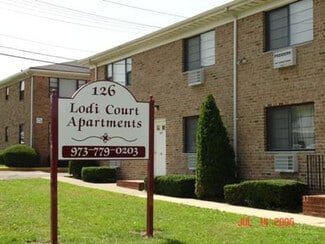 Building Photo - Lodi Court Apartments