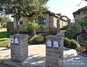 Building Photo - 618 S Dfw Dr