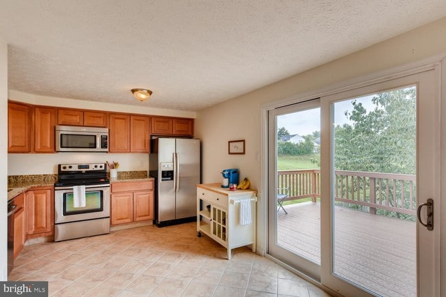 Building Photo - 812 Angel Valley Ct