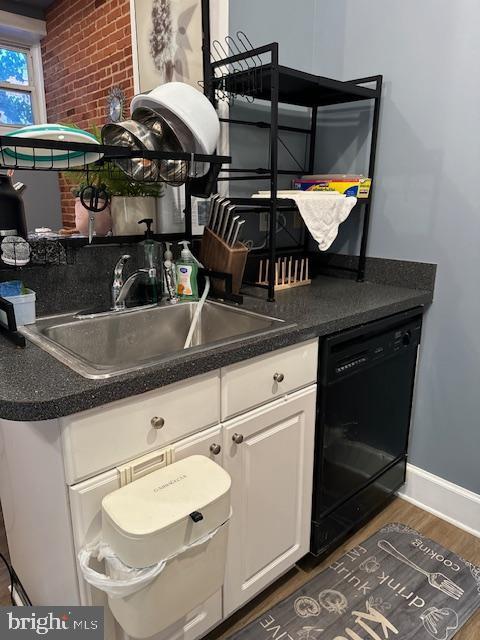 Foto del edificio - 1110 S Potomac St