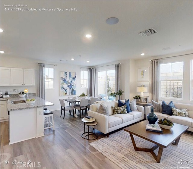 Foto principal - 1651 Coral Bells Pl