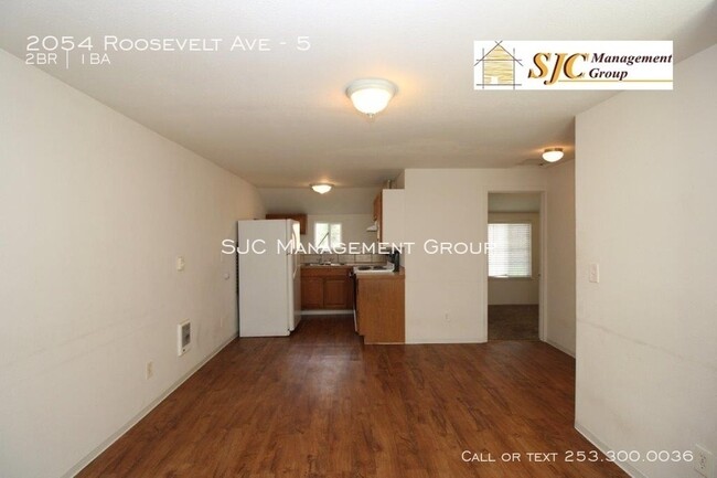 Foto del edificio - Two Bed Apartment Near Downtown Enumclaw