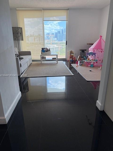 Building Photo - 2475 Brickell Ave