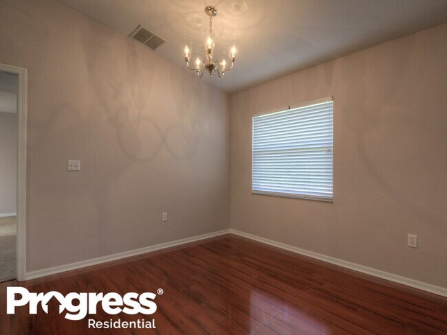 Building Photo - 859 Summer Glen Dr