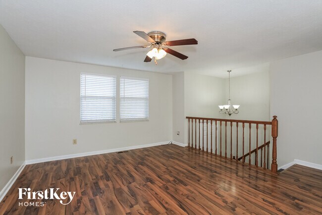 Building Photo - 1233 Glen Haven Ln