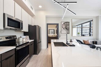 One Bedroom Kitchen - 220 Meridian