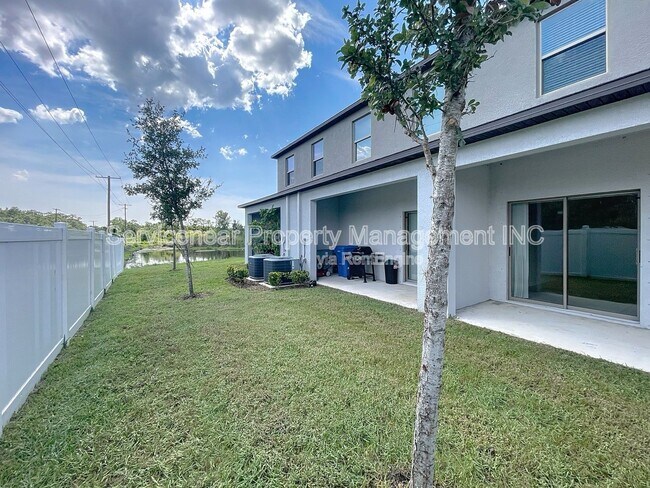 Foto del edificio - 9605 Mulberry Marsh Ln