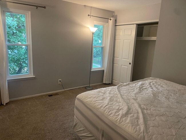 Building Photo - 3236 Bolgos Cir
