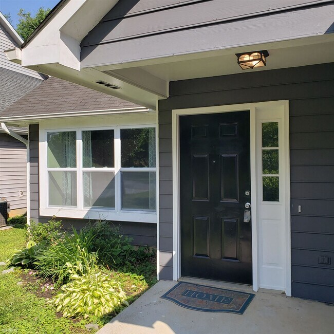 3 br, 2.5 bath House Westhampton House for Rent in Knoxville, TN