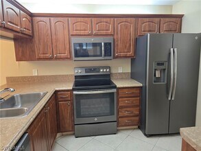 Building Photo - 2656 Kings Lake Blvd