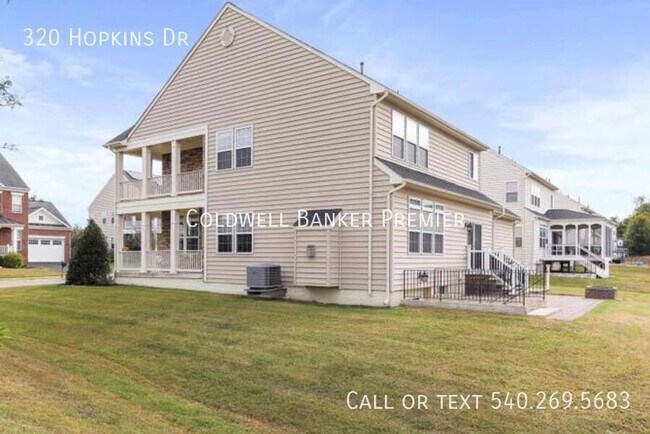 Foto del edificio - 320 Hopkins Dr