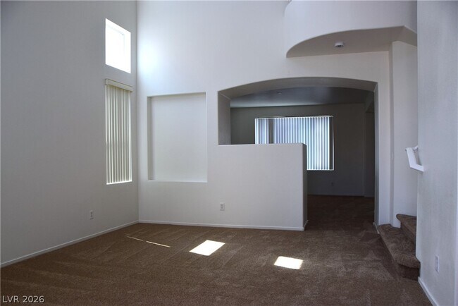 Foto del edificio - 9493 Grove Ridge Ave