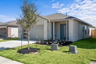 Building Photo - 944 Lady Bird Ln