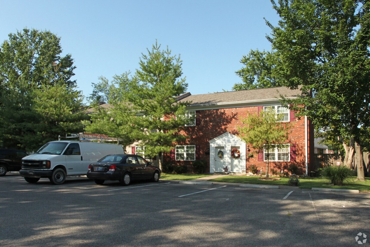 Foto principal - Bryn Mawr Apartments