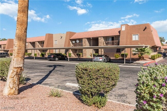 Building Photo - 5060 Indian River Dr