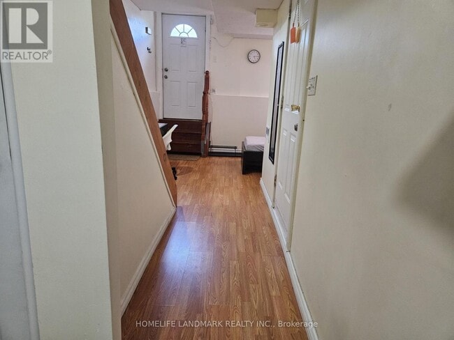 Building Photo - 4 Stobo Ln