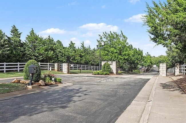 Foto del edificio - 7712 NW 136th Terrace
