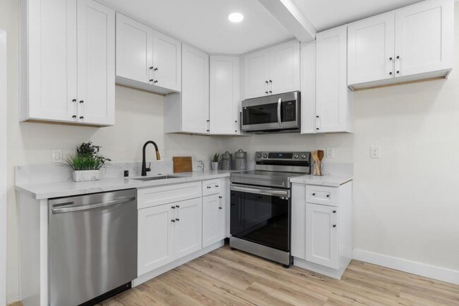 Foto del edificio - 5025 Williams Ave