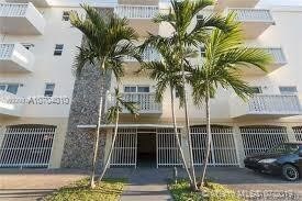 Foto del edificio - 360 NE 125th St
