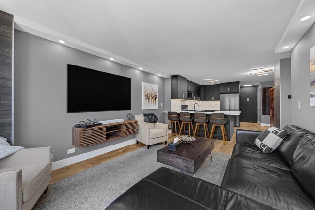 Foto del edificio - 345 E 93rd St