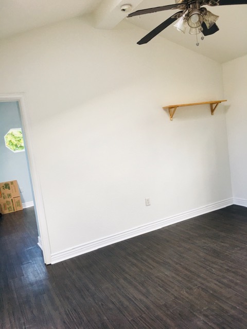 Livingroom - 3353 Lawrence St