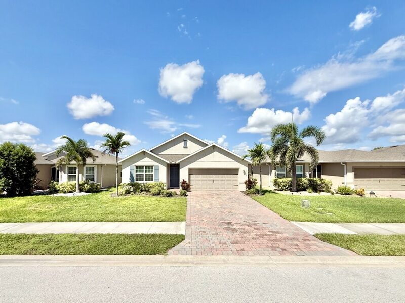 Foto principal - 3422 Cancun Ct