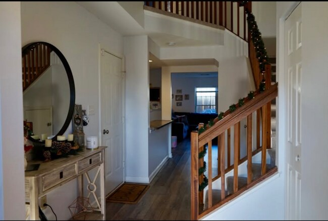 Foto del edificio - 104 Hunters Ridge Dr
