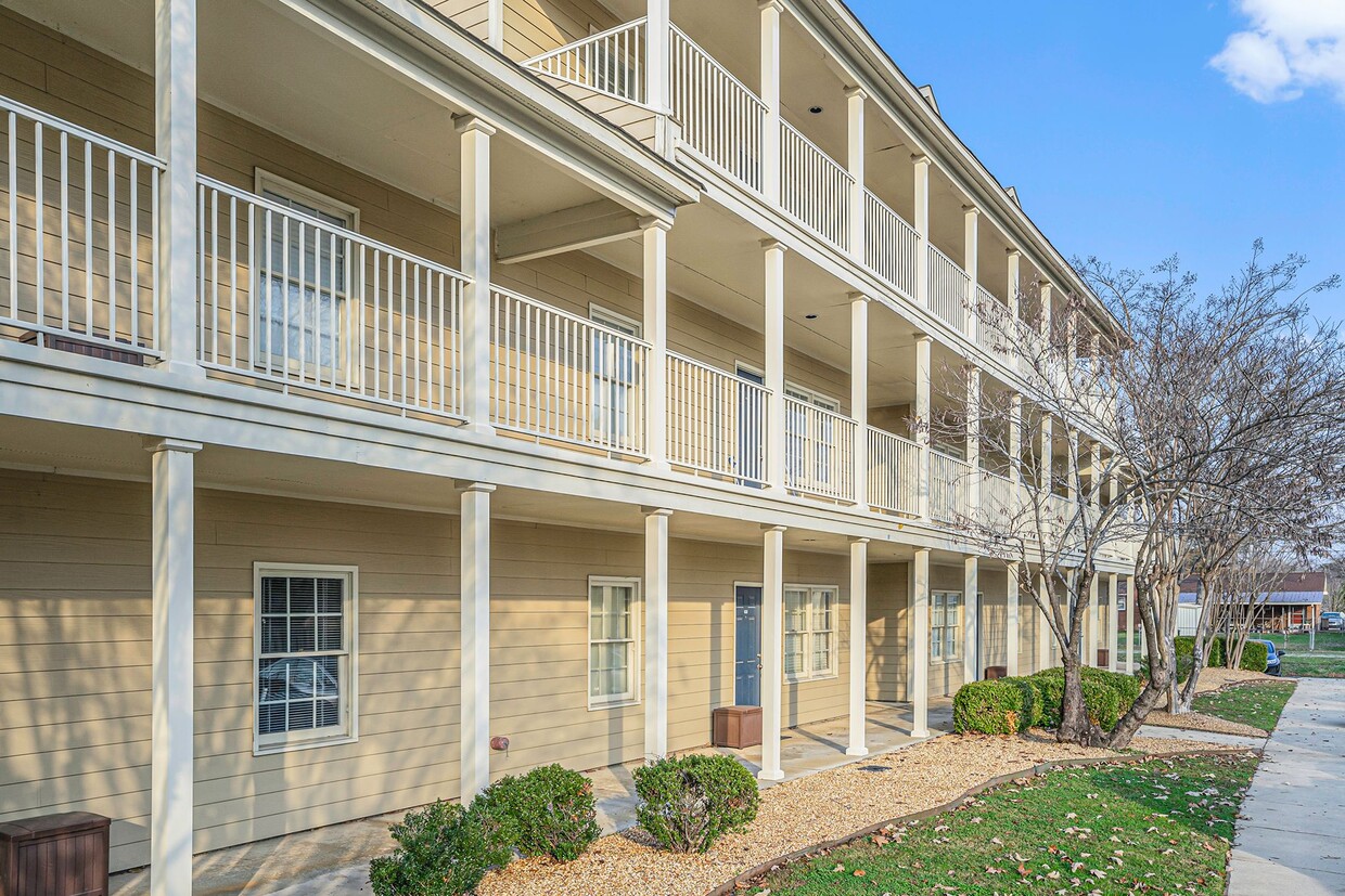 Park Towne Apartments Photo