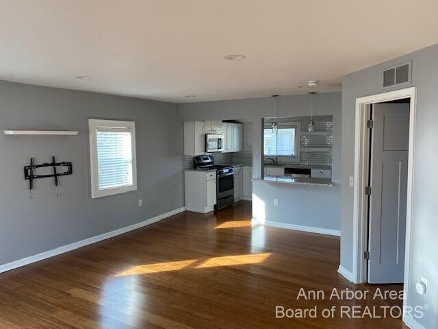 Foto del edificio - 407 N Harris St