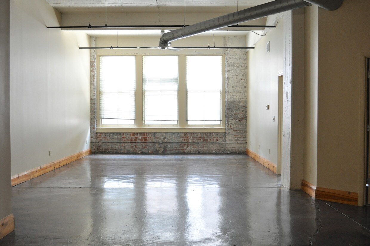 Foto principal - 20 E Central Pkwy