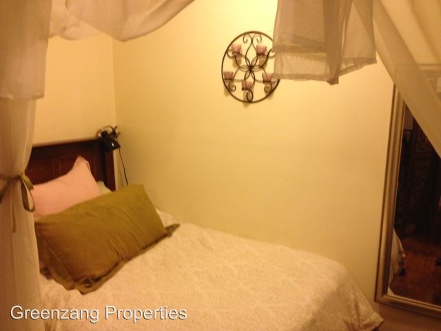 Foto del edificio - 4833 Pine St