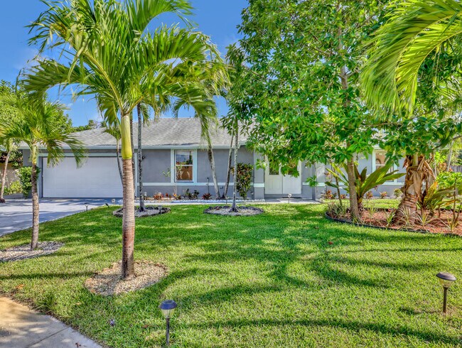 Foto del edificio - 1950 Wisteria St