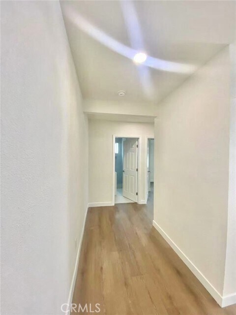 Foto del edificio - 920 W Olive Ave