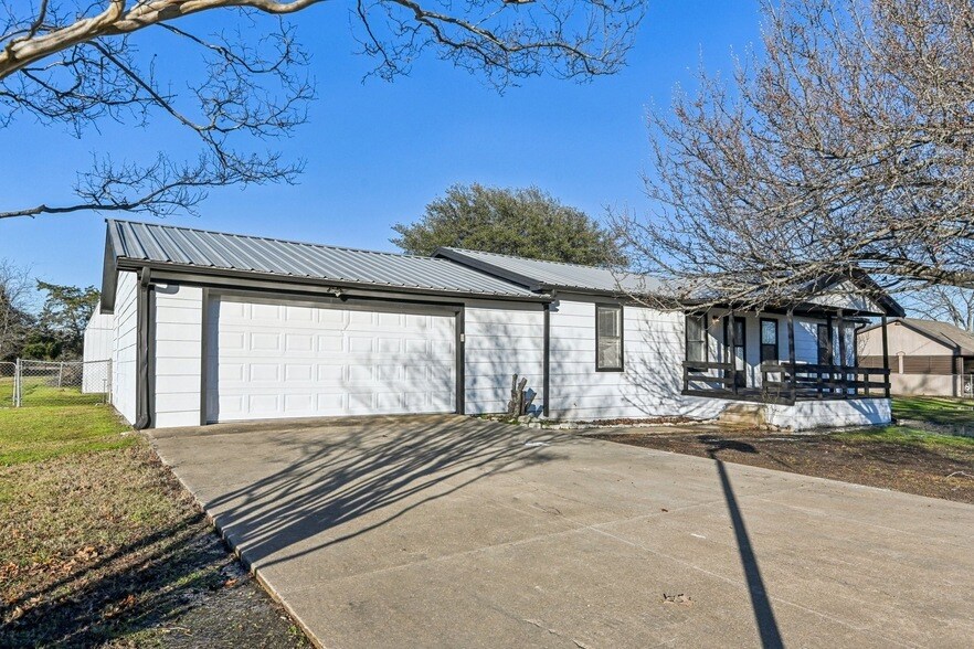 Foto principal - 250 Co Rd 3318